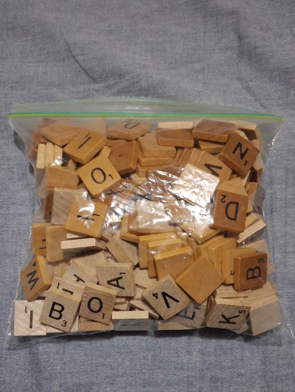 Large Mixed Lot Older and Newer Wooden Scrabble Letter Tiles VG